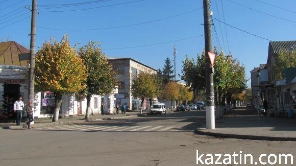 Чарівна осінь ховає негаразди козятинських вулиць, фото №11 на сайті 20minut.ua