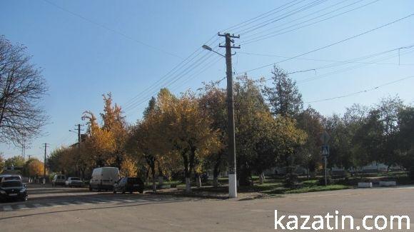 Чарівна осінь ховає негаразди козятинських вулиць, фото №13 на сайті 20minut.ua