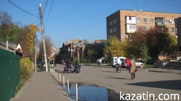 Чарівна осінь ховає негаразди козятинських вулиць, фото №3 на сайті 20minut.ua