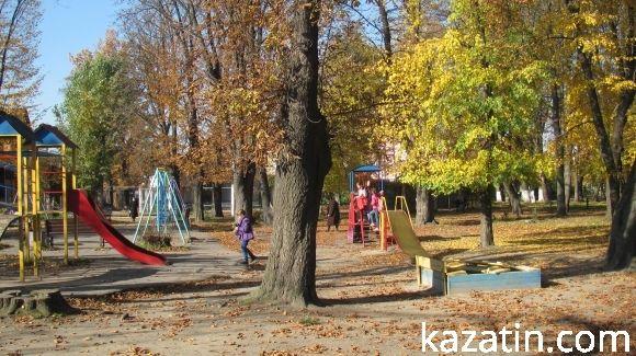 Чарівна осінь ховає негаразди козятинських вулиць, фото №4 на сайті 20minut.ua