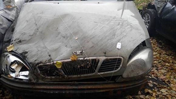 Двоє дівчат перекинулись на Daewoo. Авто розтрощене, постраждала в лікарні, фото №1 на сайті 20minut.ua