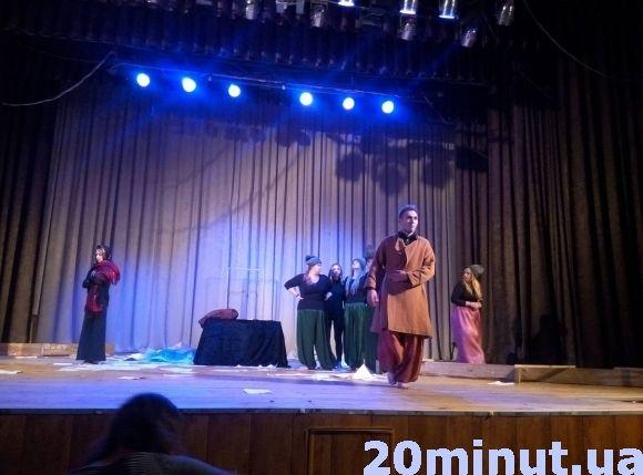 Яким був другий день театрального фестивалю у Кам`янці? на сайті 20minut.ua Яким був другий день театрального фестивалю у Кам`янці?, фото №3 на сайті 20minut.ua