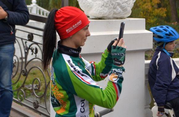 Останній заїзд: як закривали велосезон у Хмельницькому на сайті vsim.ua Останній заїзд: як закривали велосезон у Хмельницькому, фото №5 на сайті vsim.ua