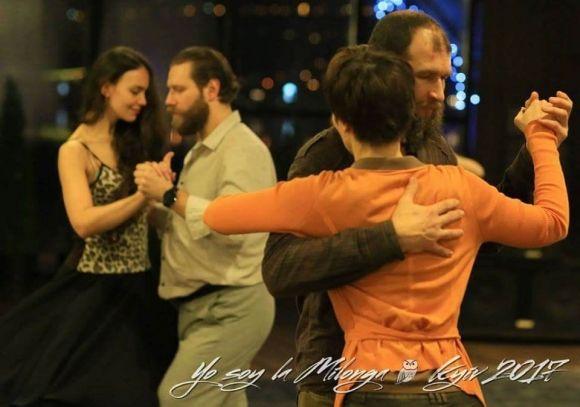 Колишній служитель церкви відкрив школу танго на сайті 20minut.ua Колишній служитель церкви відкрив школу танго, фото №4 на сайті 20minut.ua