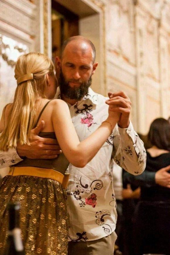 Колишній служитель церкви відкрив школу танго на сайті 20minut.ua Колишній служитель церкви відкрив школу танго, фото №8 на сайті 20minut.ua