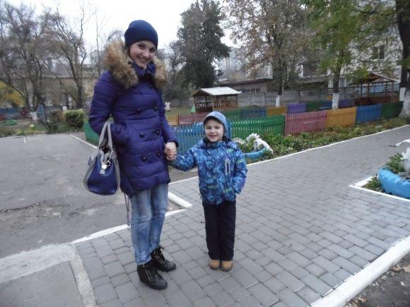 «По 50 дітей в одній групі». Половина дитсадка на Пархоменка розвалюється на сайті 20minut.ua «По 50 дітей в одній групі». Половина дитсадка на Пархоменка розвалюється, фото №3 на сайті 20minut.ua