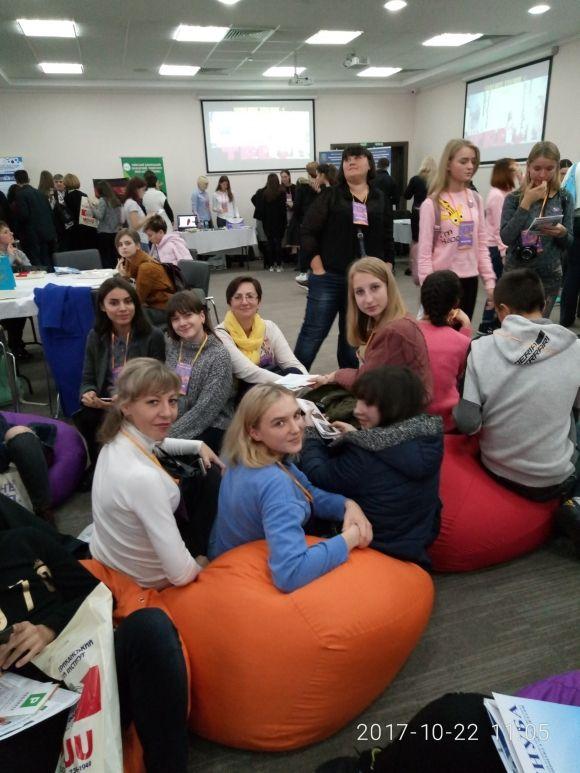 Ліцеїсти на форумі універів, фото №1 на сайті 20minut.ua