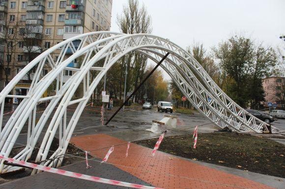 Інженери розкритикували конструкцію «МІГ-15» на Космонавтів. Кажуть, що може впасти на сайті 20minut.ua Інженери розкритикували конструкцію «МІГ-15» на Космонавтів. Кажуть, що може впасти, фото №3 на сайті 20minut.ua