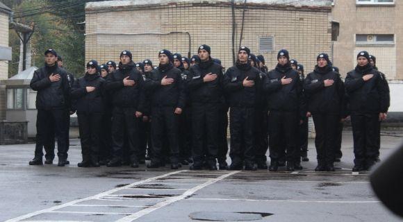 «Не для того, щоб кашу возити»: Сергій Князєв передав училищу поліції охорони позашляховик на сайті 20minut.ua «Не для того, щоб кашу возити»: Сергій Князєв передав училищу поліції охорони позашляховик, фото №8 на сайті 20minut.ua