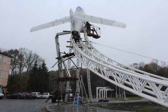 Інженери розкритикували конструкцію «МІГ-15» на Космонавтів. Кажуть, що може впасти на сайті 20minut.ua Інженери розкритикували конструкцію «МІГ-15» на Космонавтів. Кажуть, що може впасти, фото №10 на сайті 20minut.ua