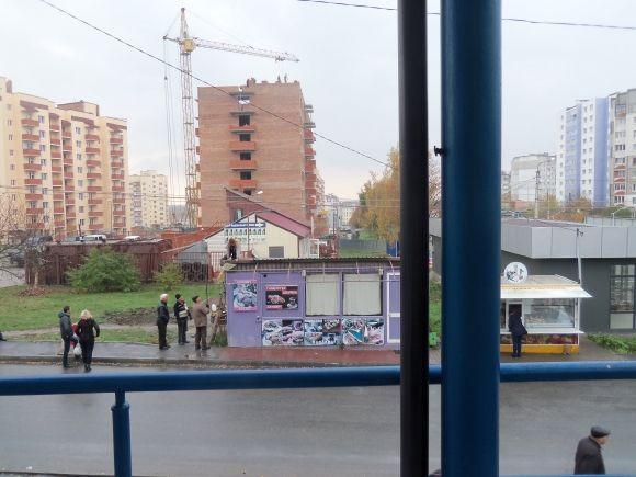 На Панаса Мирного демонтували споруду без документів на сайті vsim.ua На Панаса Мирного демонтували споруду без документів, фото №2 на сайті vsim.ua