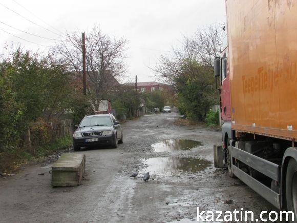 Базарне життя навколо "Хлібодару" відновлюється на сайті 20minut.ua Базарне життя навколо "Хлібодару" відновлюється, фото №4 на сайті 20minut.ua