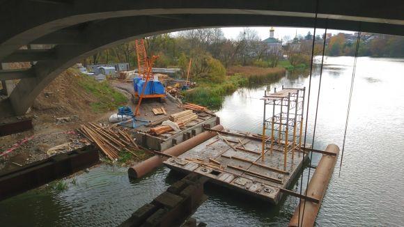 «До літа, можливо, встигнемо». Що зараз роблять на Київському мосту, фото №13 на сайті 20minut.ua