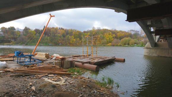 «До літа, можливо, встигнемо». Що зараз роблять на Київському мосту, фото №24 на сайті 20minut.ua
