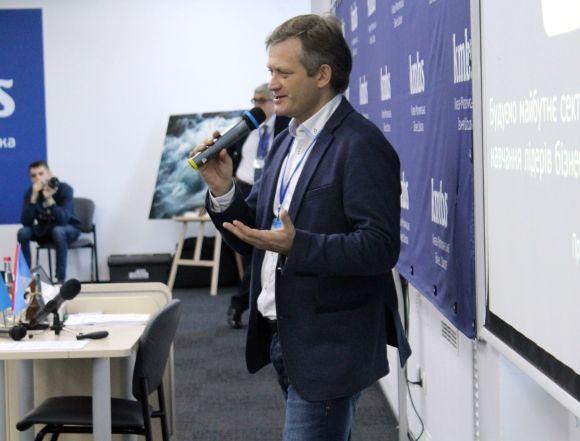 Історії успіху підприємців: як поєднати громаду і бізнес та боротися з гепатитом С в салонах краси на сайті 20minut.ua Історії успіху підприємців: як поєднати громаду і бізнес та боротися з гепатитом С в салонах краси, фото №6 на сайті 20minut.ua