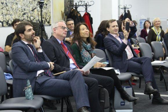 Історії успіху підприємців: як поєднати громаду і бізнес та боротися з гепатитом С в салонах краси на сайті 20minut.ua Історії успіху підприємців: як поєднати громаду і бізнес та боротися з гепатитом С в салонах краси, фото №1 на сайті 20minut.ua