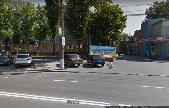 Аварія з поліцейським «Пріусом». Автобус задом наїхав на машину «копів»? на сайті 20minut.ua Аварія з поліцейським «Пріусом». Автобус задом наїхав на машину «копів»?, фото №1 на сайті 20minut.ua