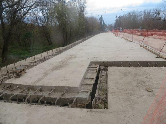 Старокостянтинівський міст готують відкрити для транспорту на сайті vsim.ua Старокостянтинівський міст готують відкрити для транспорту, фото №2 на сайті vsim.ua