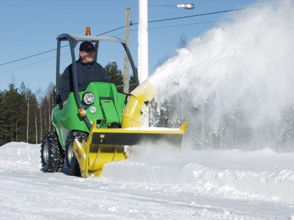 Убирайте снег и снежные глыбы быстрее и эффективнее! на сайті 20minut.ua Убирайте снег и снежные глыбы быстрее и эффективнее!, фото №1 на сайті 20minut.ua