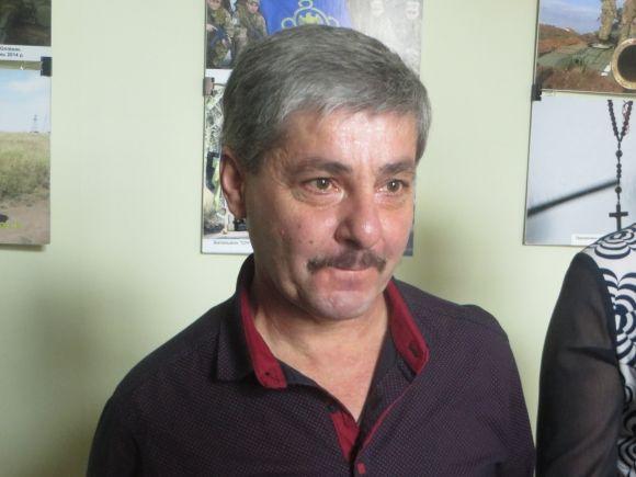 Новини Хмельницького - фото з Слюсар і водій “Хмельницькводоканалу” отримали ключі від однокімнатних квартир у новобудові Слюсар і водій “Хмельницькводоканалу” отримали ключі від однокімнатних квартир у новобудові, фото №4 на сайті vsim.ua