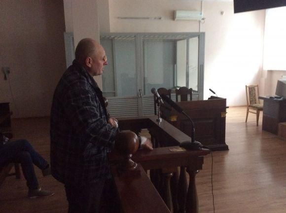 Відгамселили за добу до суду. Останнє, що чув: «Що, вже дописався?..» на сайті 20minut.ua Відгамселили за добу до суду. Останнє, що чув: «Що, вже дописався?..», фото №1 на сайті 20minut.ua