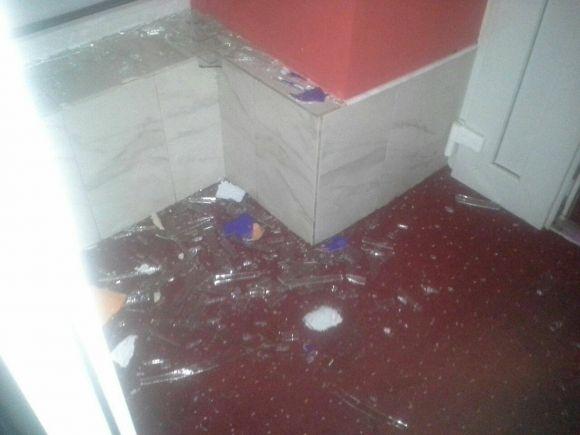 У центрі Хмельницького вночі була стрілянина: п'ятеро поранених, фото №2 на сайті vsim.ua