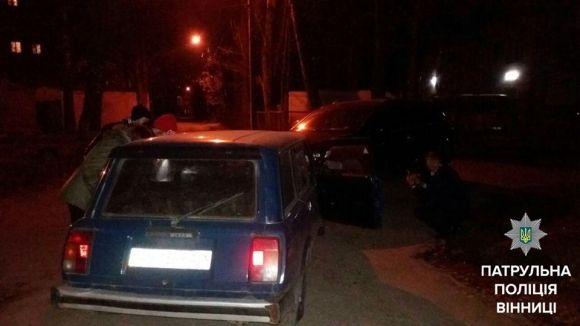 На Вишеньці не розминулося два авто: «ВАЗ» та Audi. Винуватець ДТП був п’яним, фото №2 на сайті 20minut.ua