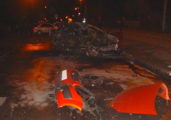 «Під кайфом» збив пішохода і протаранив «КІА» на швидкості під 120 км/год... Не покарали навіть за наркотики на сайті 20minut.ua «Під кайфом» збив пішохода і протаранив «КІА» на швидкості під 120 км/год... Не покарали навіть за наркотики, фото №1 на сайті 20minut.ua