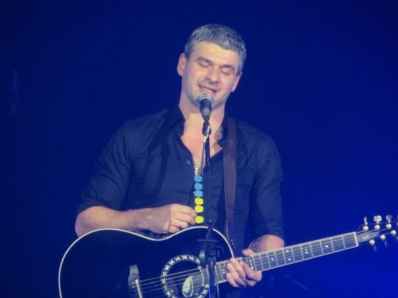 Романтично і драйвово: Арсен Мірзоян у Хмельницькому зібрав повний зал (ФОТО/ВІДЕО), фото №5 на сайті vsim.ua