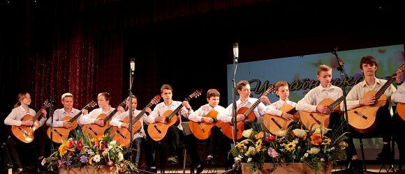 У школі мистецтв «Вишенька» готові вчити всіх: і немовлят, і пенсіонерів! на сайті 20minut.ua У школі мистецтв «Вишенька» готові вчити всіх: і немовлят, і пенсіонерів!, фото №3 на сайті 20minut.ua