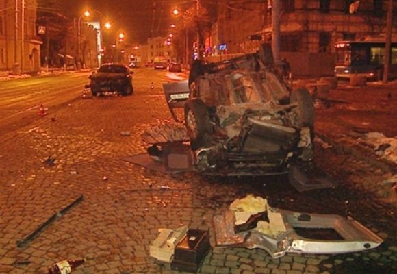 Аварія на розі Соборна-Театральна забрала життя двох хлопців у 2016-му. Чим закінчилося розслідування? на сайті 20minut.ua Аварія на розі Соборна-Театральна забрала життя двох хлопців у 2016-му. Чим закінчилося розслідування?, фото №1 на сайті 20minut.ua