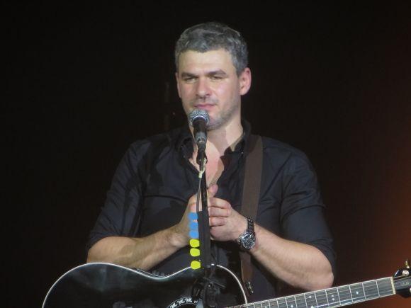 Романтично і драйвово: Арсен Мірзоян у Хмельницькому зібрав повний зал (ФОТО/ВІДЕО), фото №8 на сайті vsim.ua