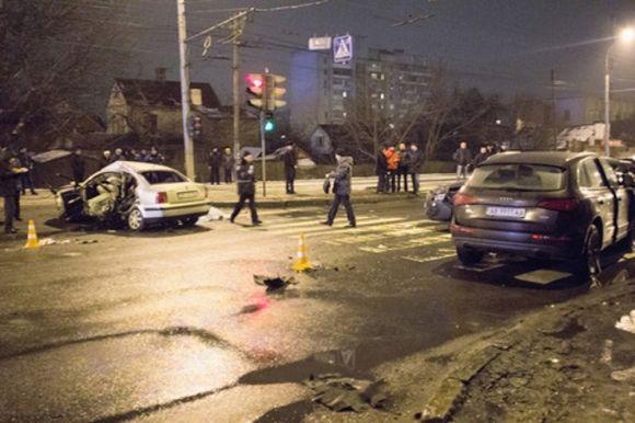 Не відсидів і півроку. Винуватця трагедічної ДТП 2013-го року на Келецькій звільнили у залі суду на сайті 20minut.ua Не відсидів і півроку. Винуватця трагедічної ДТП 2013-го року на Келецькій звільнили у залі суду, фото №1 на сайті 20minut.ua