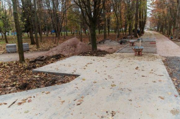 У парку Дружби народів з'явиться 450 метрова алея, урни та камери на сайті 20minut.ua У парку Дружби народів з'явиться 450 метрова алея, урни та камери, фото №1 на сайті 20minut.ua