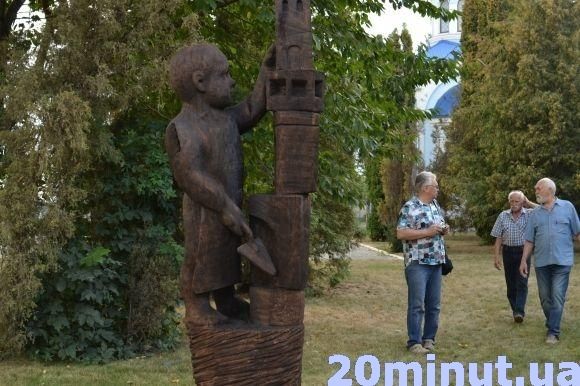 Незвичайні скульптури Кам’янця-Подільського, фото №7 на сайті 20minut.ua