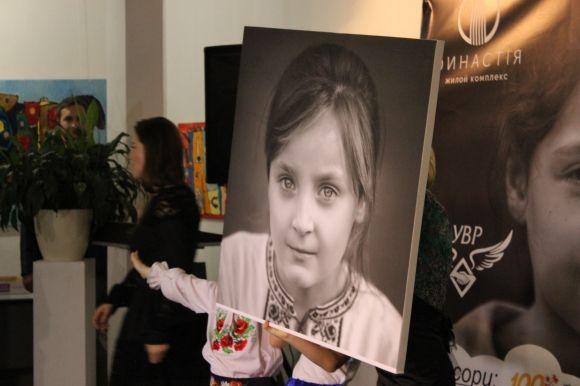 Концерт “Світ крізь очі”: глядачі плакали від виступу дітей із дитбудинку, фото №11 на сайті 20minut.ua