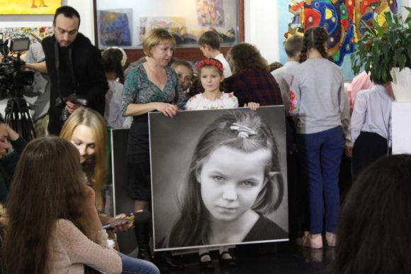 Концерт “Світ крізь очі”: глядачі плакали від виступу дітей із дитбудинку, фото №6 на сайті 20minut.ua