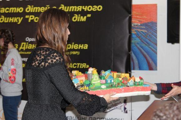 Концерт “Світ крізь очі”: глядачі плакали від виступу дітей із дитбудинку, фото №3 на сайті 20minut.ua