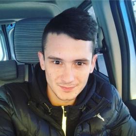 Кам’янчанин ввійшов у п’ятірку фіналістів шоу “Караоке на Майдані” на сайті 20minut.ua Кам’янчанин ввійшов у п’ятірку фіналістів шоу “Караоке на Майдані”, фото №2 на сайті 20minut.ua
