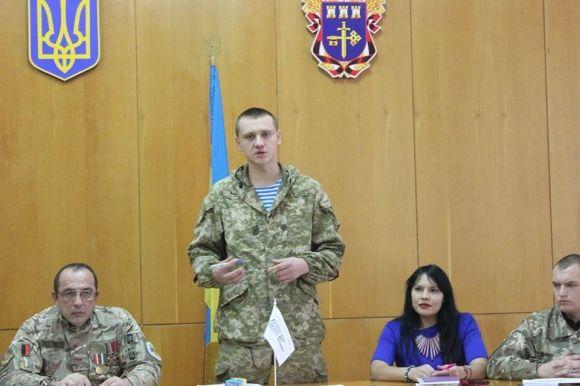 В області створили спілку, яка представляє інтереси учасників АТО на сайті 20minut.ua В області створили спілку, яка представляє інтереси учасників АТО, фото №1 на сайті 20minut.ua