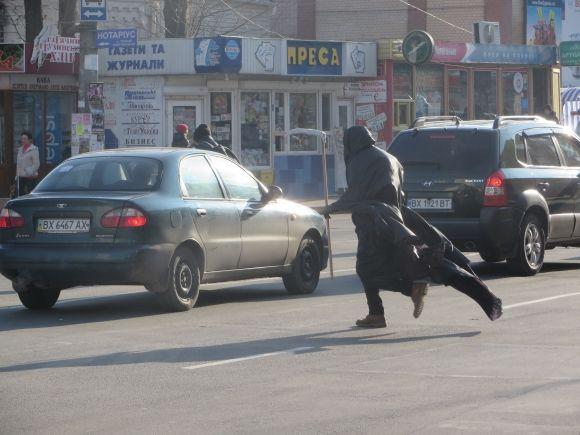 Для чого "смерть з косою" випустили на дорогу і чи дієві подібні рейди у Хмельницькому, фото №2 на сайті vsim.ua