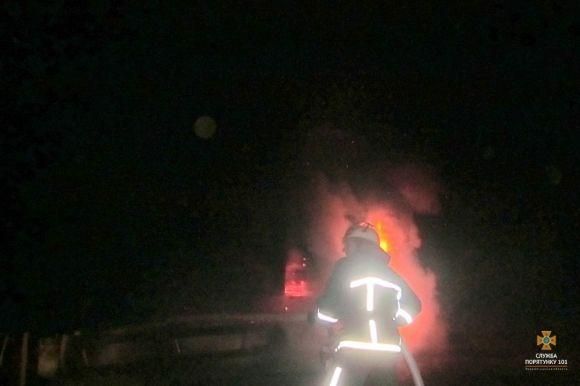 На Тернопільщині палала вантажівка DAF на сайті 20minut.ua На Тернопільщині палала вантажівка DAF, фото №1 на сайті 20minut.ua