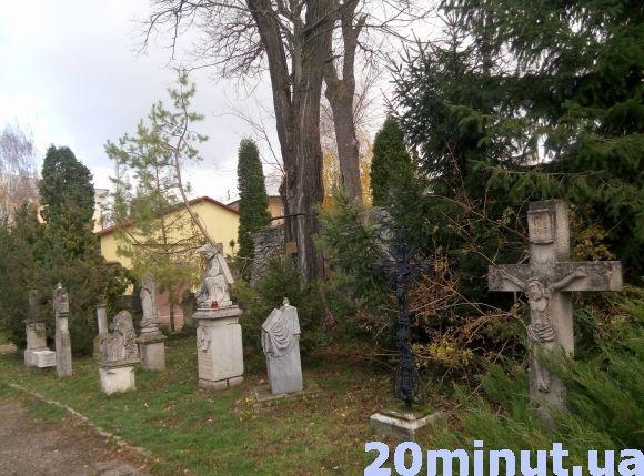 Храми Кам’янця, які слід відвідати. Петропавлівський костел, фото №5 на сайті 20minut.ua