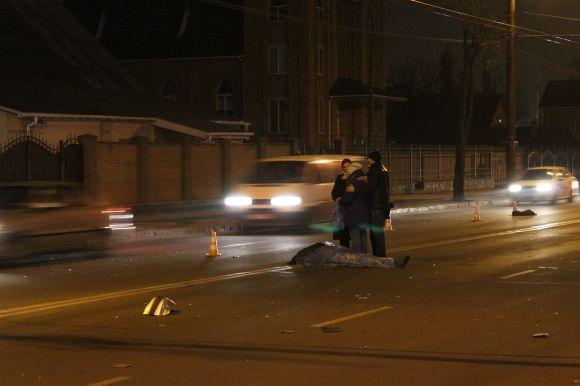Трагедія на Київській: водій сріблястого авто насмерть збив людину і втік, фото №3 на сайті 20minut.ua