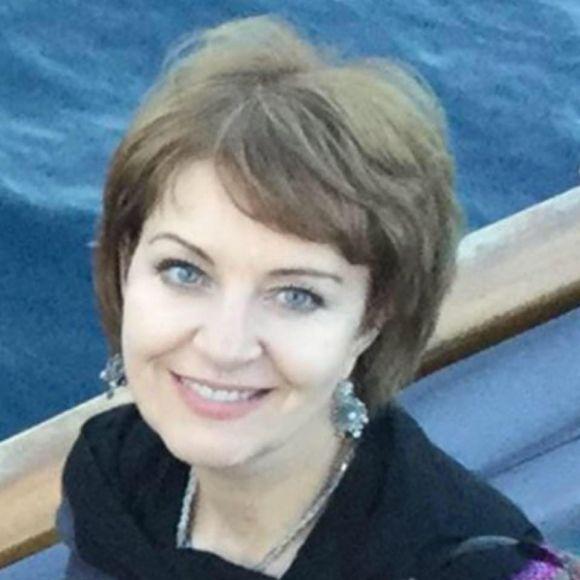 Жінки відомих тернополян: Ірина Демкура розповіла, як "приборкати" чоловіка на сайті 20minut.ua Жінки відомих тернополян: Ірина Демкура розповіла, як "приборкати" чоловіка, фото №4 на сайті 20minut.ua