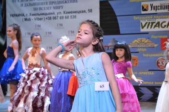 На чемпіонаті з бодібілдингу у Хмельницькому змагались навіть діти, фото №6 на сайті vsim.ua