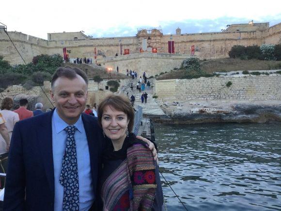 Жінки відомих тернополян: Ірина Демкура розповіла, як "приборкати" чоловіка на сайті 20minut.ua Жінки відомих тернополян: Ірина Демкура розповіла, як "приборкати" чоловіка, фото №2 на сайті 20minut.ua