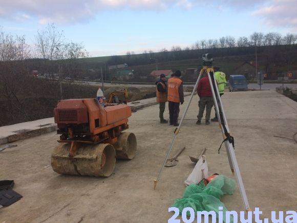 Міст через Мукшу під Кам’янцем продовжують ремонтувати (ФОТО) на сайті 20minut.ua Міст через Мукшу під Кам’янцем продовжують ремонтувати (ФОТО), фото №6 на сайті 20minut.ua