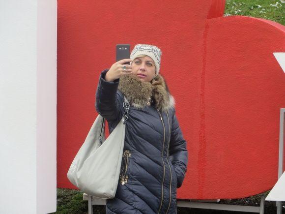 "Хай люди хоч чомусь радіють", - хмельничани про знак "Я люблю Хмельницький" біля ЦУМу на сайті vsim.ua "Хай люди хоч чомусь радіють", - хмельничани про знак "Я люблю Хмельницький" біля ЦУМу, фото №1 на сайті vsim.ua