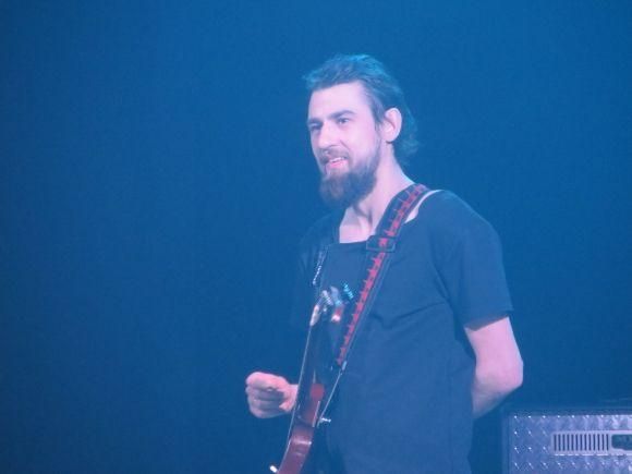 Концерт "Без обмежень": рокери "порвали" зал і змусили танцювати навіть дітей на сайті vsim.ua Концерт "Без обмежень": рокери "порвали" зал і змусили танцювати навіть дітей, фото №4 на сайті vsim.ua